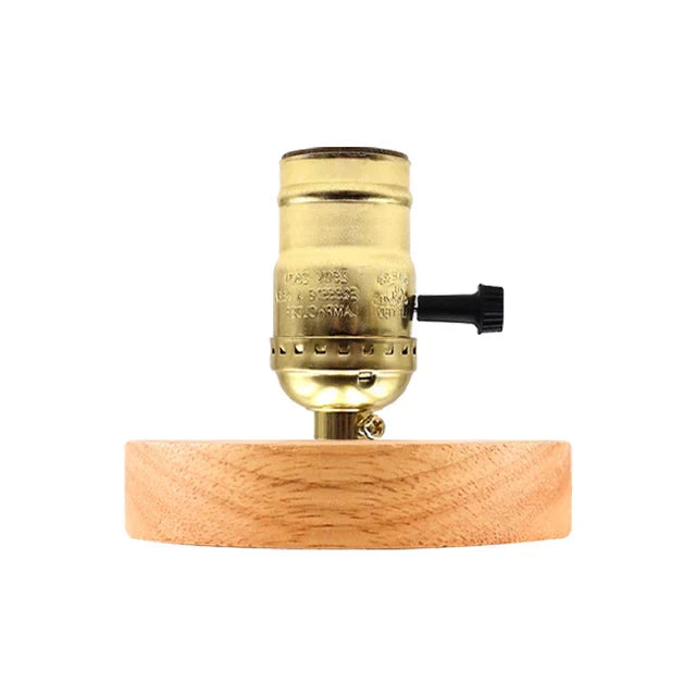 TimberGlow – Retro Holzlampe