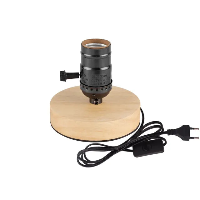 TimberGlow – Retro Holzlampe