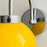 Bauhaus Glow – Glas-Wandleuchte