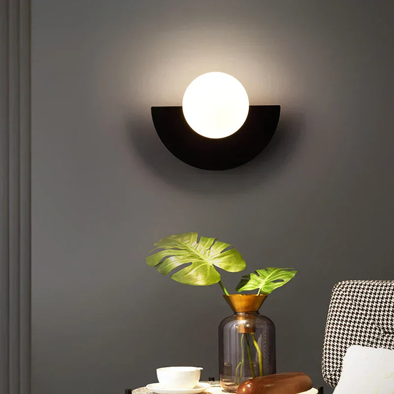 NordicFrost - LED-Wandleuchte