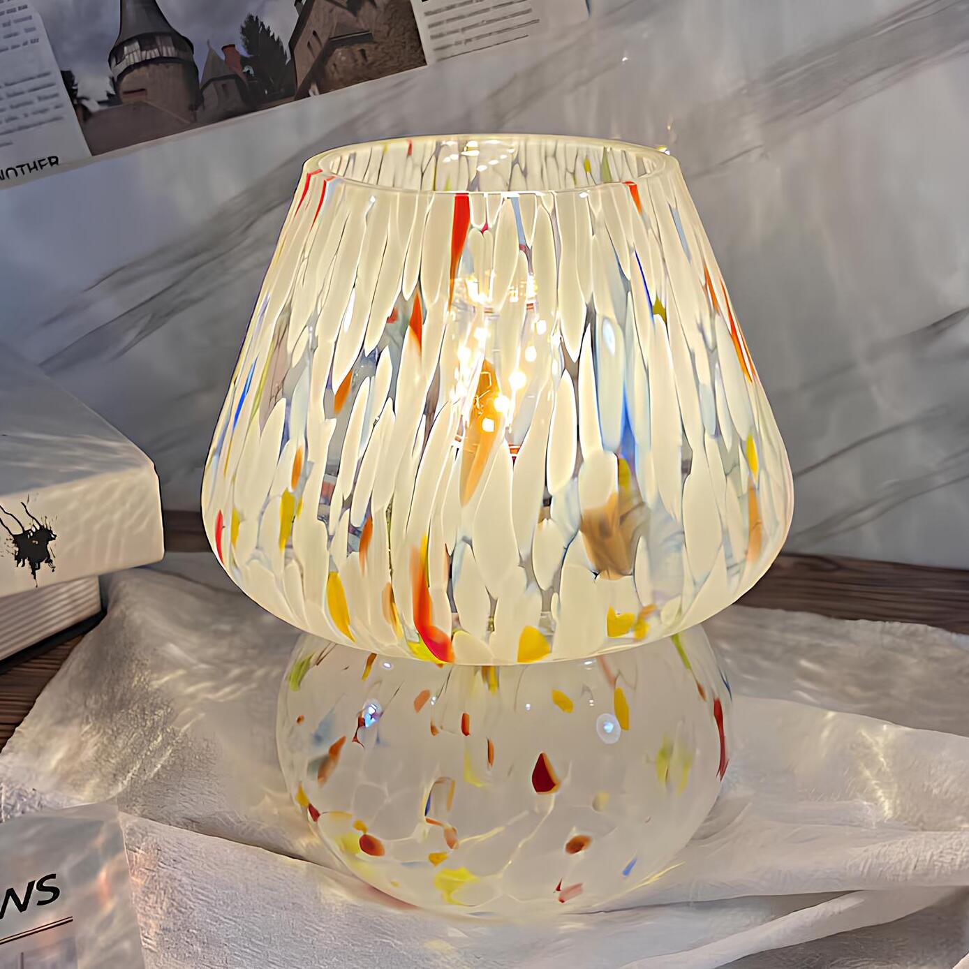 Lumora Handgefertigte Glastischlampe