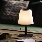 LumiGlow – Minimalistische Tischlampe