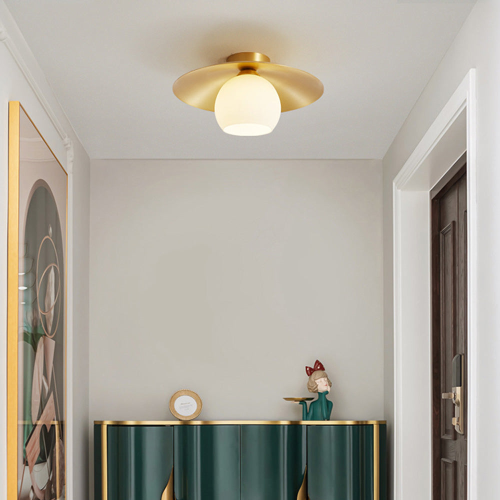 MessingKap - Goldene Deckenlampe