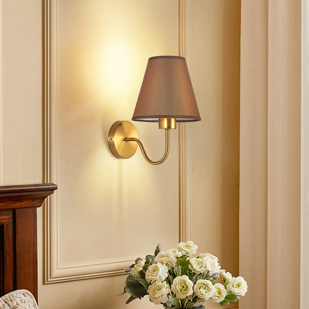 RetroLuxe – Stoff Wandleuchte