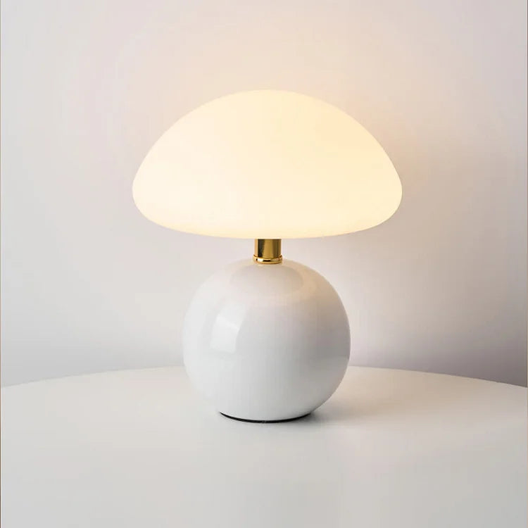 ElegantSvamp - Französische Tischlampe