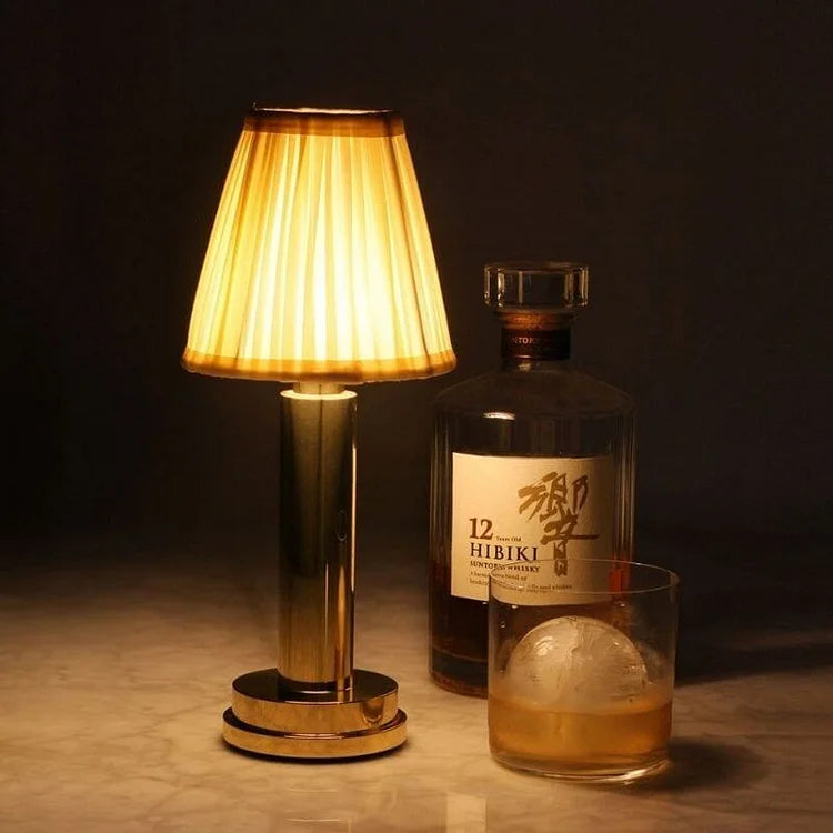ShineSteel – Messing Tischlampe