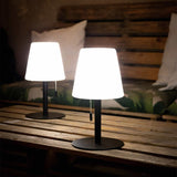 LumiGlow – Minimalistische Tischlampe