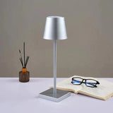 Nora – Kabellose Tischlampe