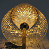 PrismGlow – Kabellose Tischlampe