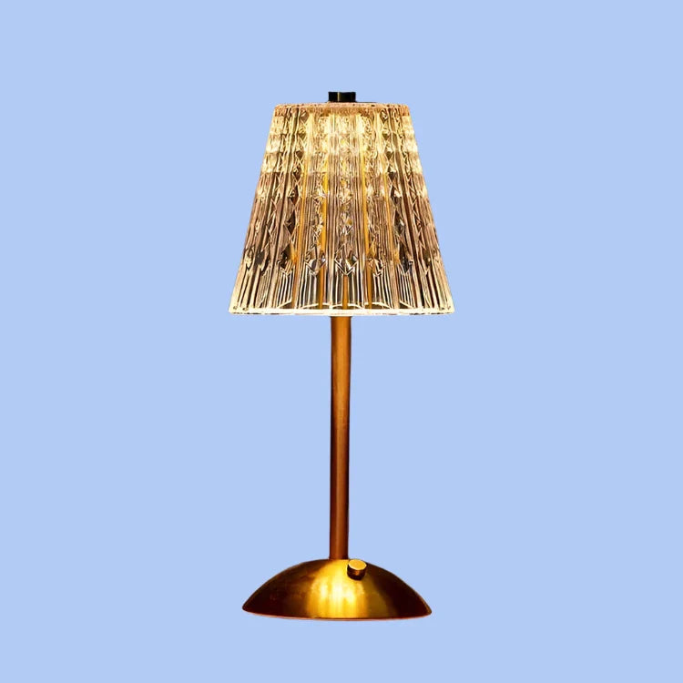 PrismGlow – Kabellose Tischlampe